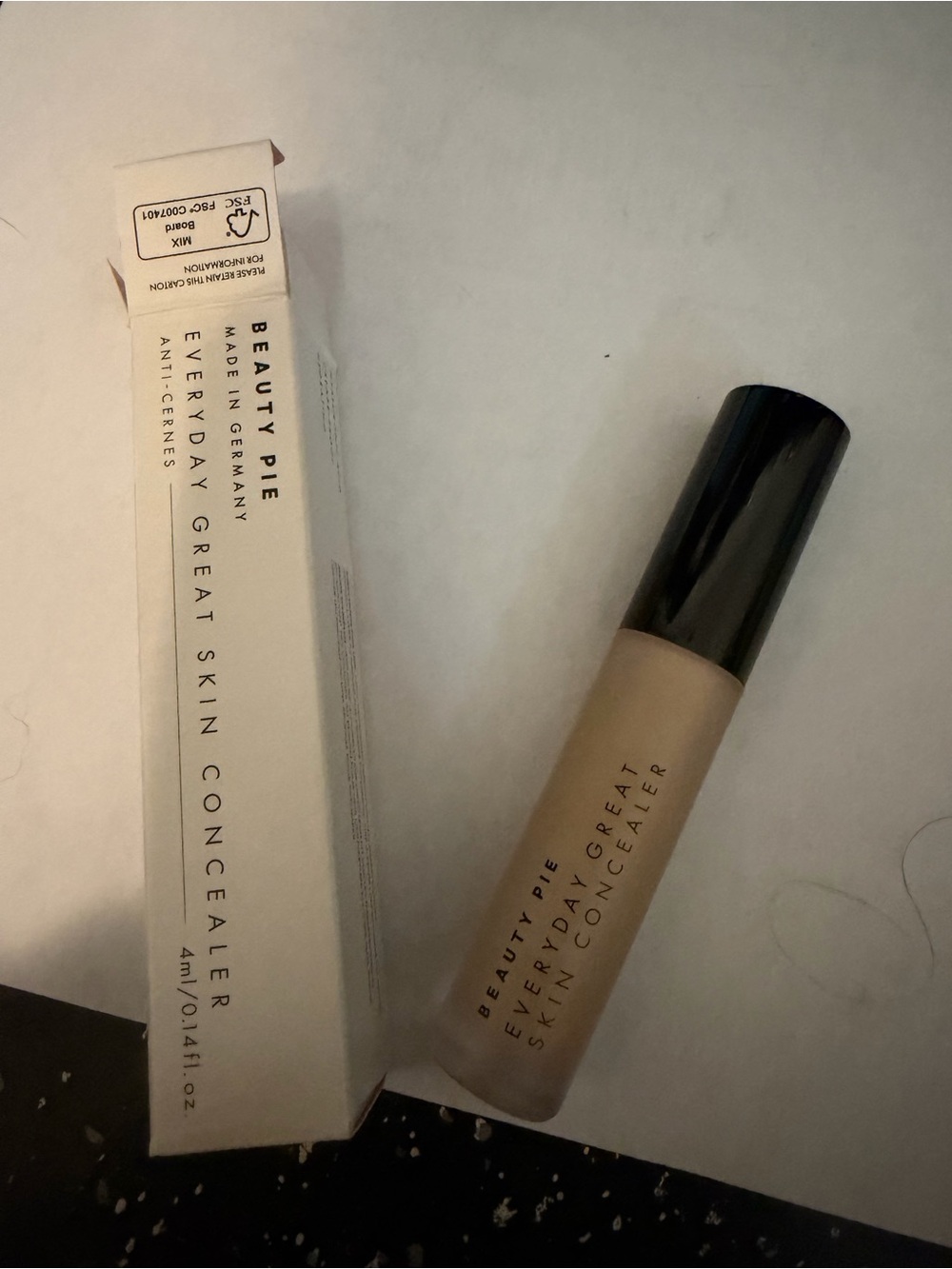 Beauty pie Great Skin Concealer - Warm Beige